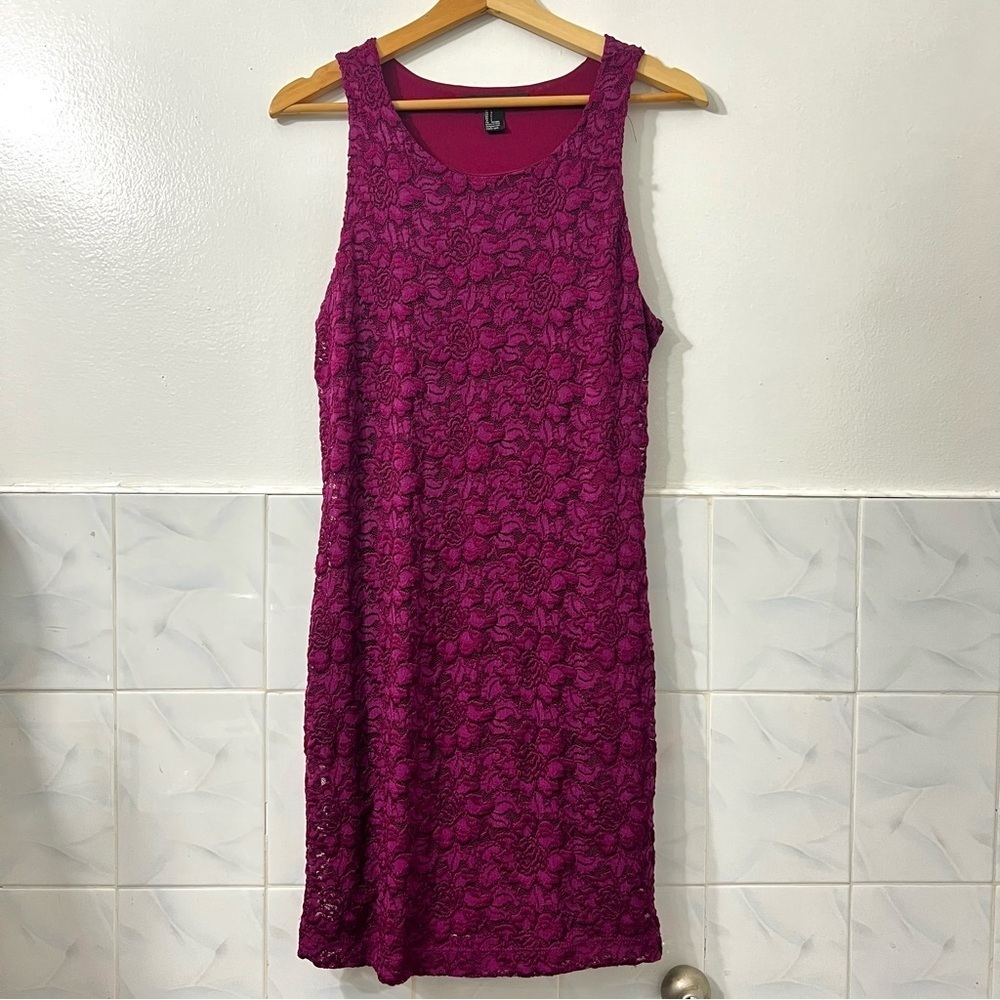 Vintage Forever 21 S Magenta Lace Overlay Feminine Romantic Bodycon Mini Dress